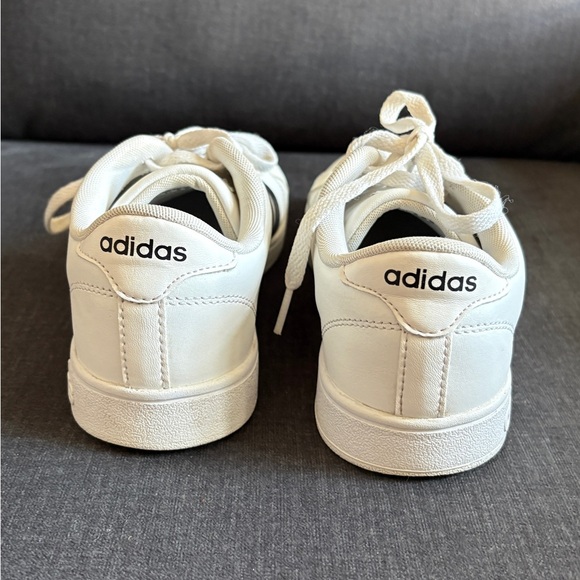Adidas Women’s Classic White Leather Sneakers with Black Stripes Size 8 - Picture 5 of 9